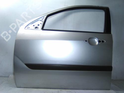 Used Left front door FORD FOCUS I (DAW, DBW) 1.8 TDCi (115 hp) 19815073