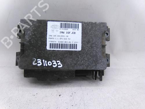 Used Engine control unit (ECU) FIAT PUNTO (176_) 55 1.1 (54 hp) 26031121