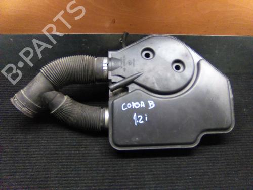 Used Air filter box OPEL CORSA B (S93) 1.2 i (F08, F68, M68) (45 hp) 19847447