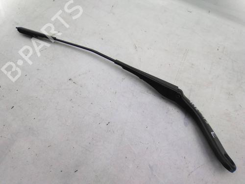 Front windshield wiper arm BMW 3 (F30, F80) 320 d | BP23095387C143
