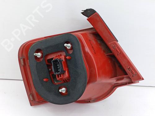 Right taillight VW PASSAT B6 (3C2) 1.9 TDI | BP19814023C35 