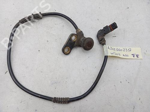 Used Electronic module MERCEDES-BENZ C-CLASS (W202) C 220 D (202.121) (95 hp) 31256383