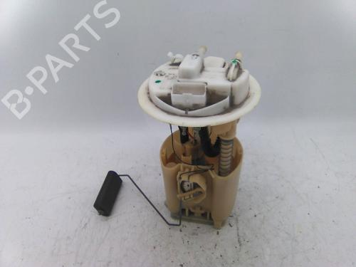 Used Fuel pump PEUGEOT 206 Hatchback (2A/C) 1.1 i (60 hp) 19825630