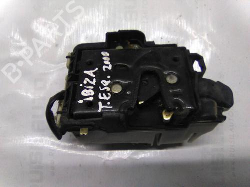 Serratura posteriore sinistra SEAT IBIZA II (6K1) 1.4 i (60 hp) 19832377