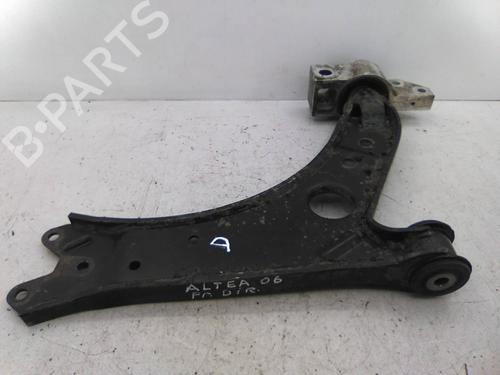 Used Right front suspension arm SEAT ALTEA (5P1) 1.9 TDI (105 hp) 19872191