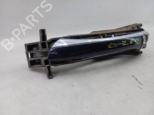 Venstre foran utvendig håndtak MERCEDES-BENZ C-CLASS (W203) C 220 CDI (203.006) (136 hp) 25127088