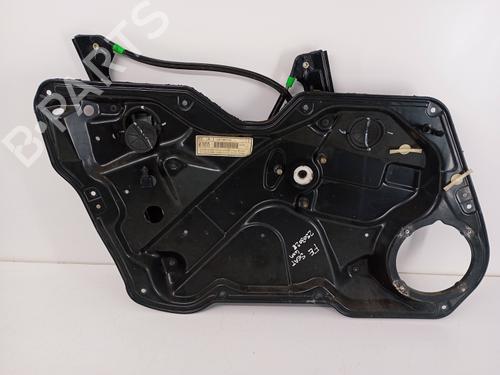 Vindusheismekanisme venstre foran SEAT LEON (1M1) 1.6 16 V (105 hp) 33047268