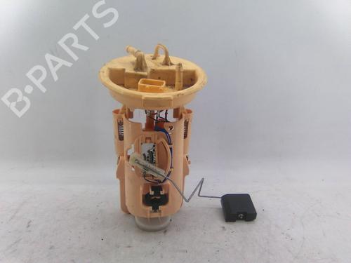 Used Fuel pump BMW 3 (E46) 330 xd (184 hp) 19837051