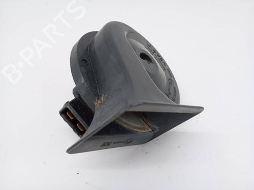 Horn AUDI A3 (8L1) 1.6 (101 hp) 31256642