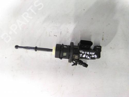 Used Clutch pedal VW TOURAN (1T1, 1T2) 1.6 (102 hp) 19871287