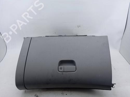 Used Glove box MITSUBISHI GRANDIS (NA_W) 2.0 DI-D (NA8W) (136 hp) 19823128