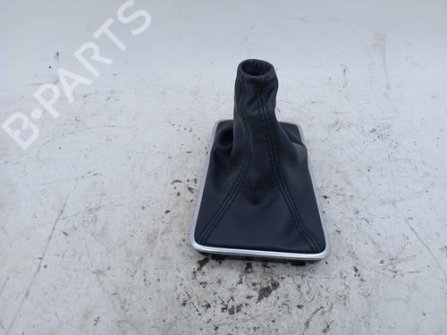 Gearknop VOLVO V40 Hatchback (525) D2 (114 hp) 21044833