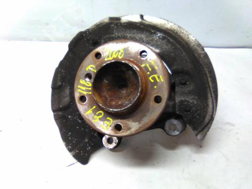 Used Left front steering knuckle BMW 1 (E81) 118 d (143 hp) 19865995
