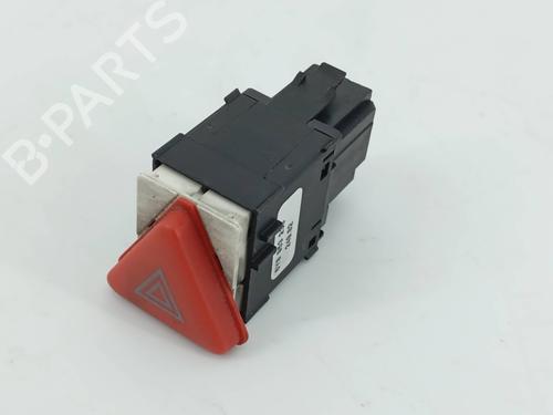Used Warning switch SKODA FABIA I Combi (6Y5) 1.2 (54 hp) 31164873