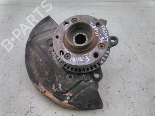 Used Right front steering knuckle VW PASSAT B3/B4 Variant (3A5, 35I) 1.9 TDI (90 hp) 19831107