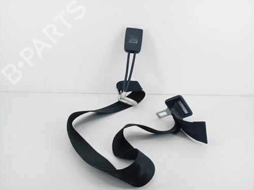 Used Rear center seatbelt VW GOLF III (1H1) 1.4 (60 hp) 33211738