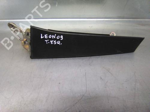 Used Rear left exterior door handle SEAT LEON (1P1) 1.4 16V (86 hp) 19854631