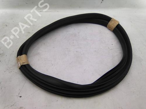 BP19827825C142 main image