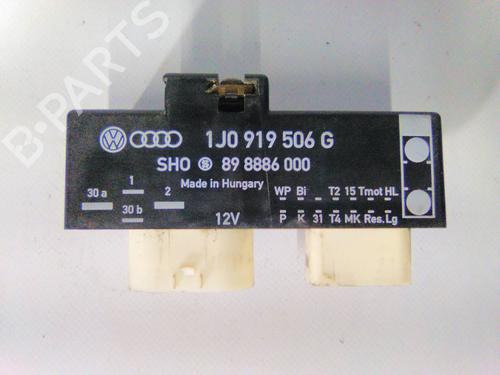 Used Engine control unit (ECU) SEAT CORDOBA VARIO Estate Van (6K5) 1.9 TDI (110 hp) 22935791