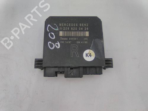 Used Electronic module MERCEDES-BENZ CLK (C208) CLK 230 Kompressor (208.347) (193 hp) 19843738