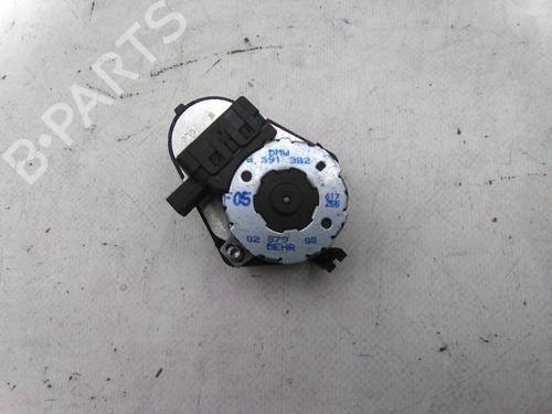 Used Heater blower motor BMW 3 (E36) 318 i (113 hp) 22958445