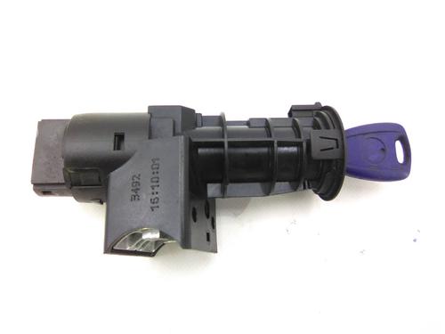 Used Ignition barrel FIAT PUNTO (188_) 1.2 16V 80 (188.233, .235, .253, .255, .333, .353, .639,... (80 hp) 19826524