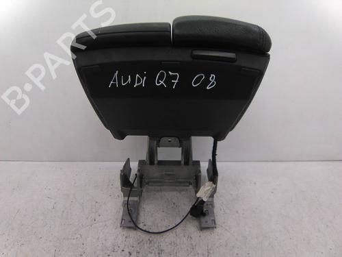 Used Armrest / Center console AUDI Q7 (4LB) 3.0 TDI quattro (233 hp) 19840225