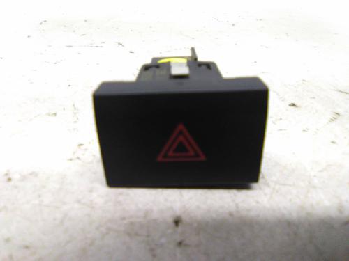 Used Warning switch VW POLO V (6R1, 6C1) 1.2 TDI (75 hp) 19813785