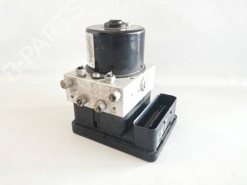 Used ABS pump BMW 1 (E87) 118 d (122 hp) 19845499