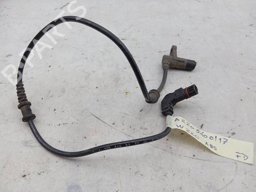 Used Electronic module MERCEDES-BENZ S-CLASS (W220, V220) S 320 (220.065, 220.165) (224 hp) 31256555