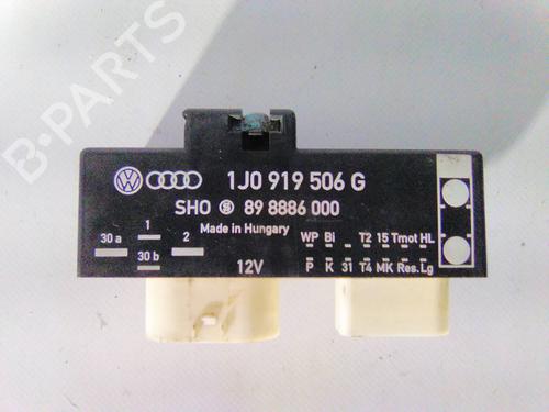 Used Engine control unit (ECU) VW GOLF IV (1J1) 1.9 TDI (90 hp) 22935785