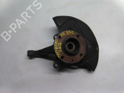Used Left front steering knuckle VW PASSAT B3/B4 (3A2, 35I) 1.6 TD (80 hp) 22935309