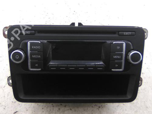 Used Radio VW POLO V (6R1, 6C1) 1.2 TDI (75 hp) 19855424