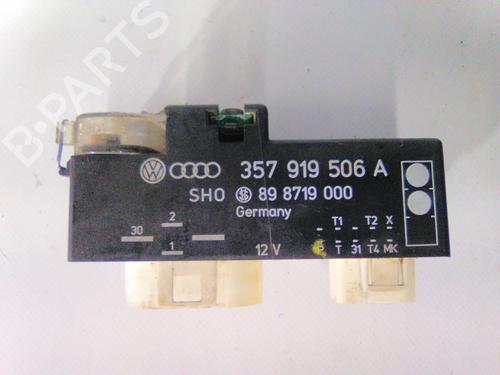 Used Engine control unit (ECU) VW GOLF III (1H1) 1.9 D (64 hp) 22935781