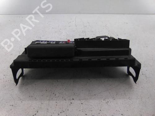 Fuse box SEAT CORDOBA (6L2) 1.2 | BP19827185E1 