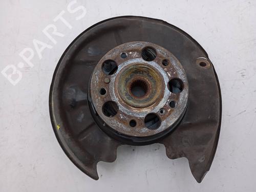 Used Left rear steering knuckle MERCEDES-BENZ 190 (W201) E 1.8 (201.018) (109 hp) 19829583