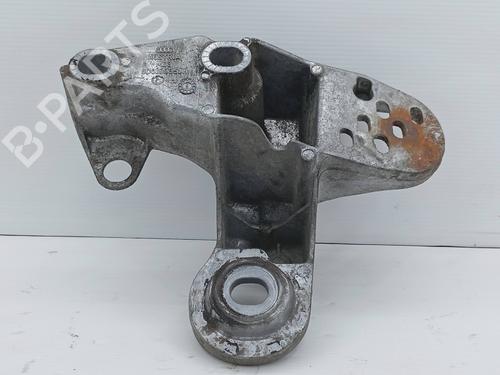 Used Engine mount AUDI A4 B5 Avant (8D5) 1.6 (100 hp) 19858986