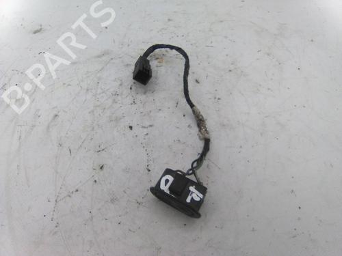 Used Switch OPEL CORSA B (S93) 1.5 TD (F08, F68, M68) (67 hp) 19813689