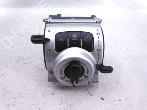 Forlygtekontakt SMART FORTWO Cabrio (451) 1.0 (451.431, 451.480) (71 hp) 19831941