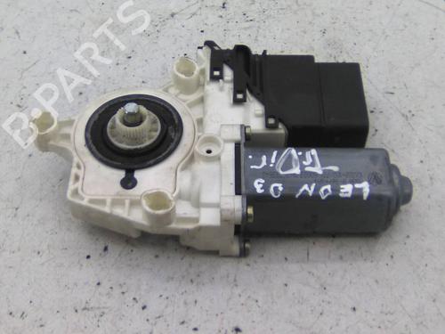 Rear right window mechanism SEAT LEON (1M1) 1.9 TDI | BP19828230C25 