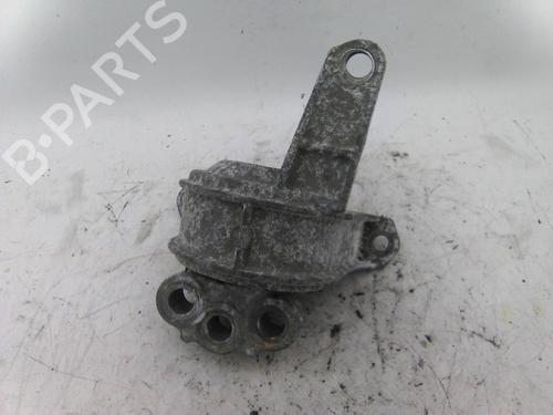 Used Engine mount OPEL ASTRA G Estate (T98) 1.4 16V (F35) (90 hp) 19828441