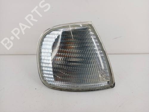 Clignotant avant droit SEAT IBIZA II (6K1) 1.4 i 16V (101 hp) 33183770