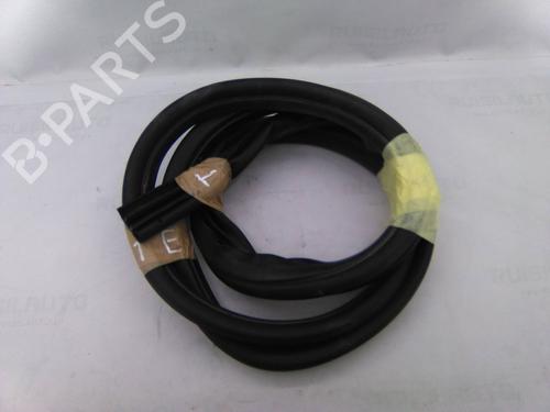 Used Rubber door seal FORD FOCUS II Turnier (DA_, FFS, DS) 1.8 Flexifuel (125 hp) 19814883
