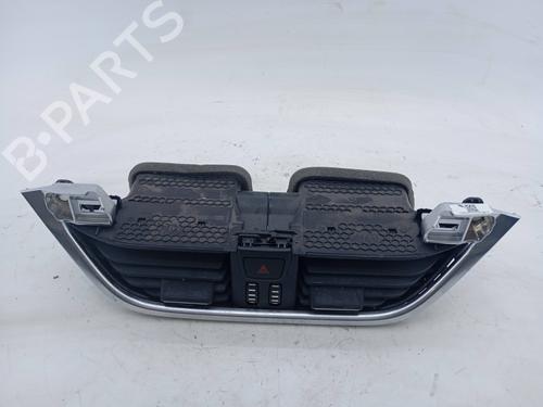 Used Air vent FORD FIESTA VII (HJ, HF) 1.5 TDCi (85 hp) 19845041