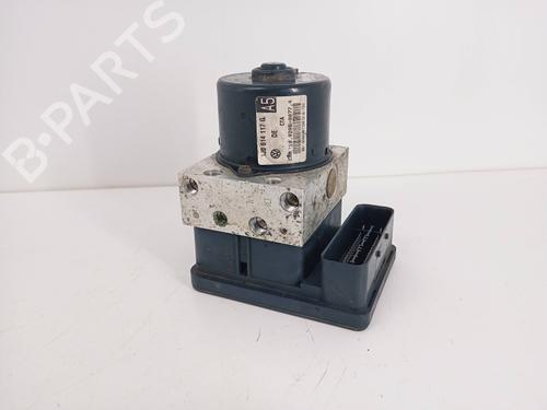 Used ABS pump VW GOLF IV Variant (1J5) 1.4 16V (75 hp) 33128748