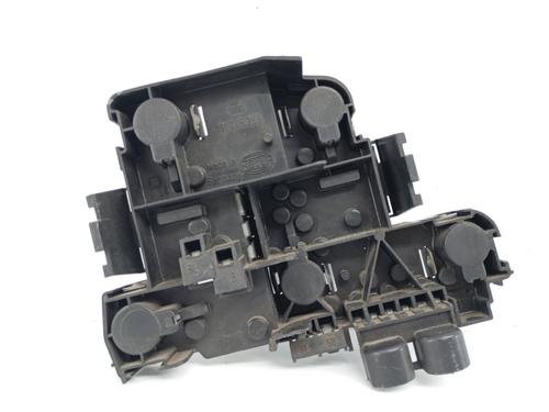 Support de lampe VW GOLF II (19E, 1G1) 1.6 TD (70 hp) 31807098