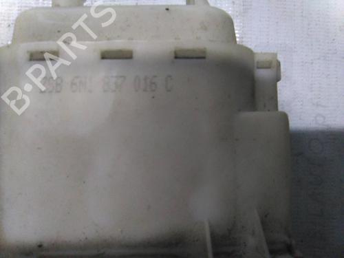 Front right lock VW POLO III (6N1) 1.7 SDI | BP19832721C97 