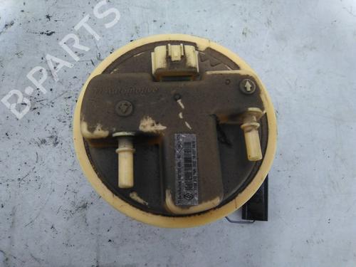Used Fuel pump RENAULT CLIO IV (BH_) 1.5 dCi 75 (75 hp) 19825632