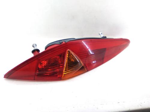 Used Left taillight FIAT PUNTO (188_) 1.2 16V 80 (188.233, .235, .253, .255, .333, .353, .639,... (80 hp) 29071544