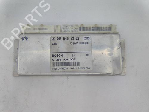 Used ABS pump MERCEDES-BENZ E-CLASS (W210) E 220 CDI (210.006) (143 hp) 19843655